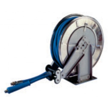 Avvolgibile modello aperto per fix. a parete con tubo l. 20 mt, possibilità di fissaggio in tre posizioni Avvolgibile modello aperto per fix. a parete con tubo l. 20 mt, possibilità di fissaggio in tre posizioni