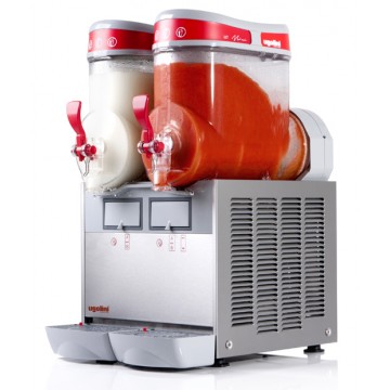 Granitore Sorbettiera inox 2 vasche, capacità 6+6 litri. Dimensioni 36x47x65 cm Granitore Sorbettiera inox 2 vasche, capacità 6+6 litri. Dimensioni 36x47x65 cm