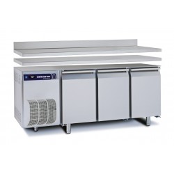 Tavolo da laboratorio a refrigerazione ventilata 3 PORTE (0/+8°C) 394 Lt - PROF. 70